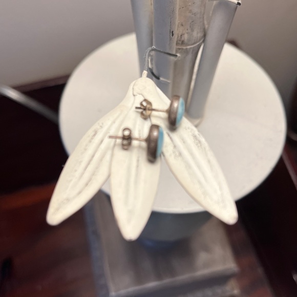 NWOT Laminar & Sterling stud earrings - Picture 5 of 5